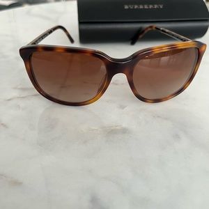 Burberry tortoiseshell sunglasses